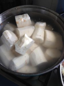 Cassava sweet white - 3 cuttings ... 250mm long